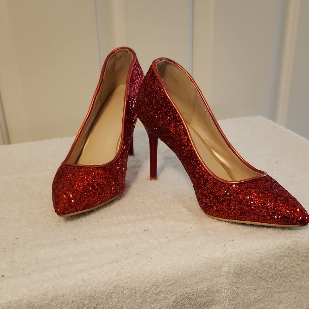 Sparkling Red Glitter Heels